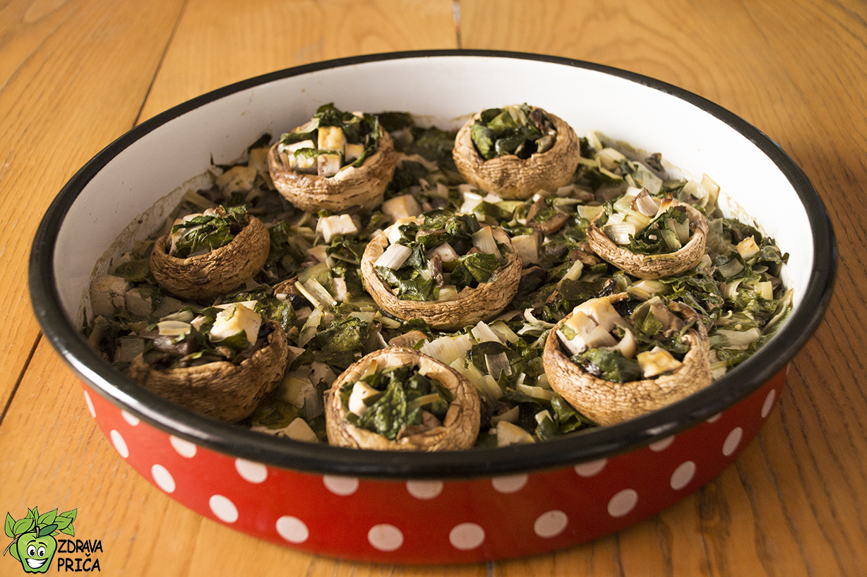 Punjeni šampinjoni sa tofu sirom i spanaćem